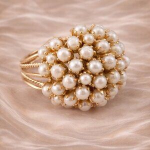 Vintage Gold Pearl Cluster Ring